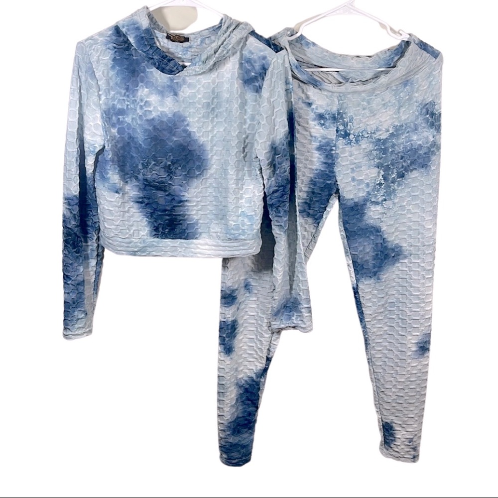 Top and leggings Two Piece Set